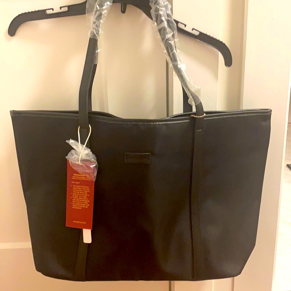 Black tote- waterproof